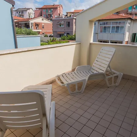 Marina Salivoli Appart hôtel 2*
