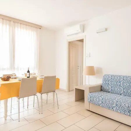 Marina Salivoli Appart hôtel 2*