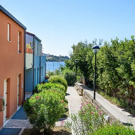 Appart hôtel Marina Salivoli 2*