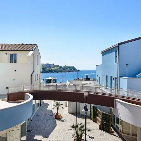 Marina Salivoli Appart hôtel 2*