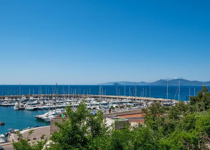 Marina Salivoli 4*