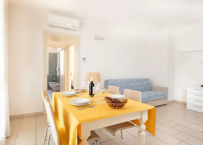 Aparthotel Marina Salivoli 4*