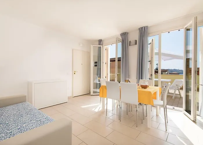 Aparthotel Marina Salivoli 4*